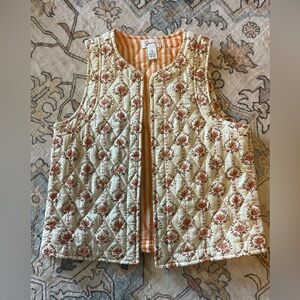 Japna Quilted Floral Vest in Cream and Brown